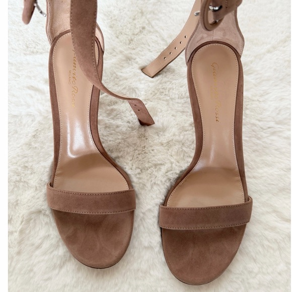 Gianvito Rossi Beige Suede Ankle Strap Sandals Portofino 85 Praline 7.5/37.5 NIB - Picture 5 of 12